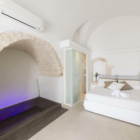 Bibi Apartment & Suite With Jacuzzi By Wonderful Italy 오스투니 외부 사진