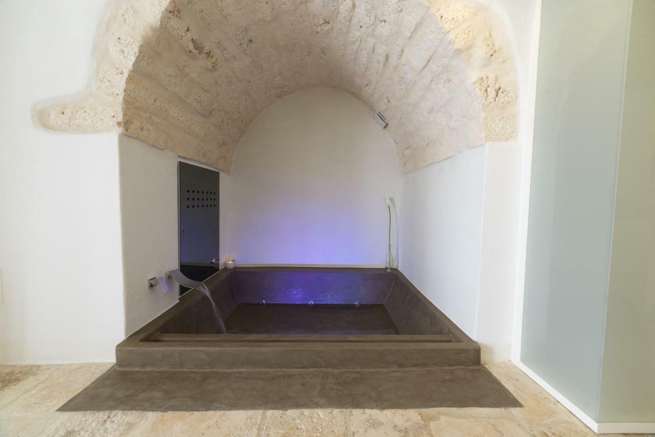 Bibi Apartment & Suite With Jacuzzi By Wonderful Italy 오스투니 외부 사진