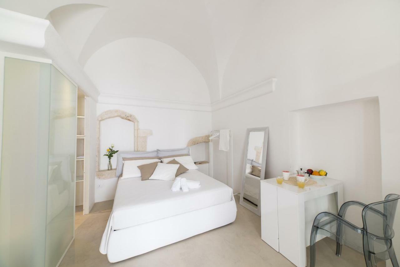 Bibi Apartment & Suite With Jacuzzi By Wonderful Italy 오스투니 외부 사진